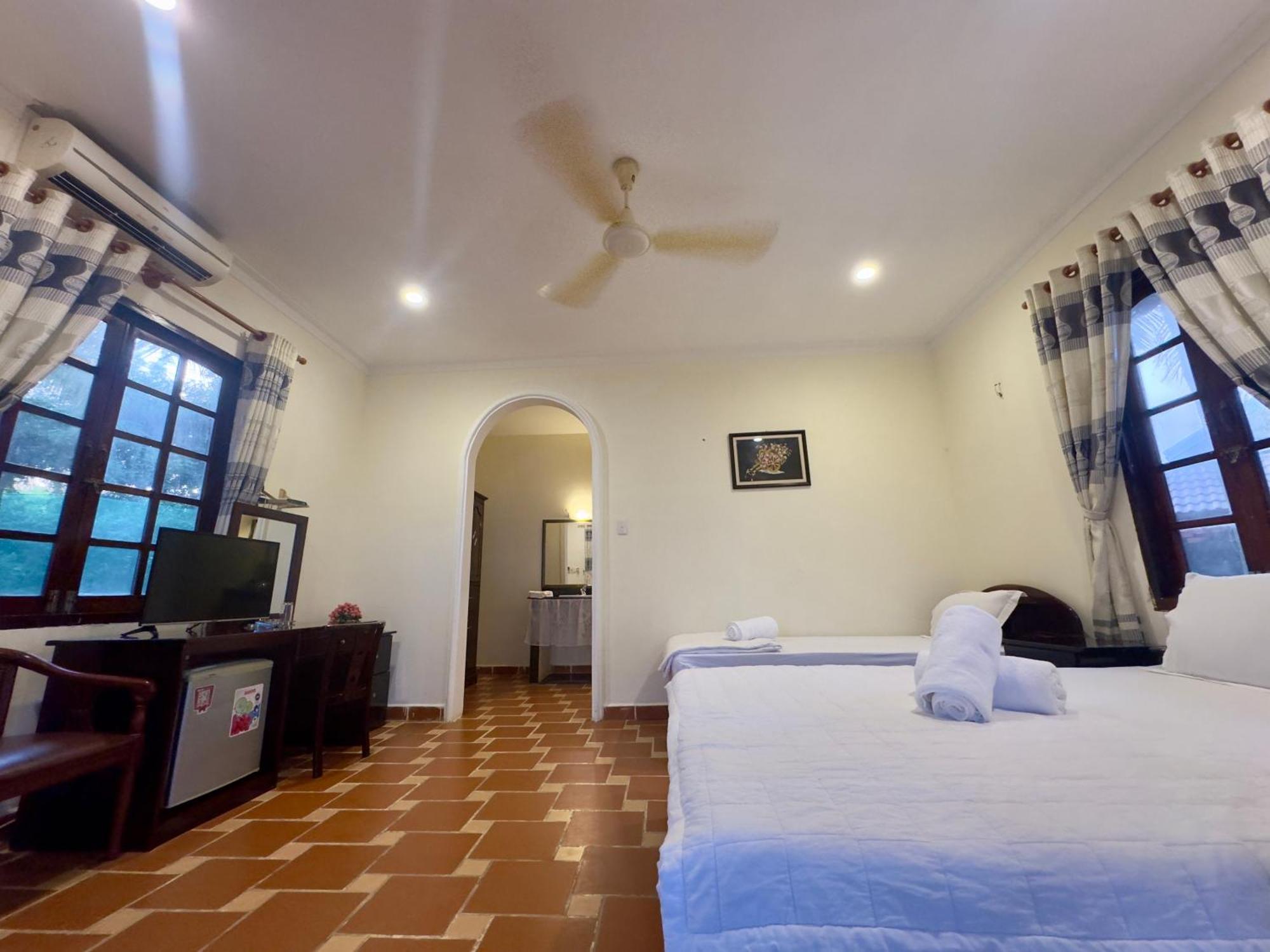 Blue Sailing Resort - Canh Buom Xanh Xom Tram Экстерьер фото